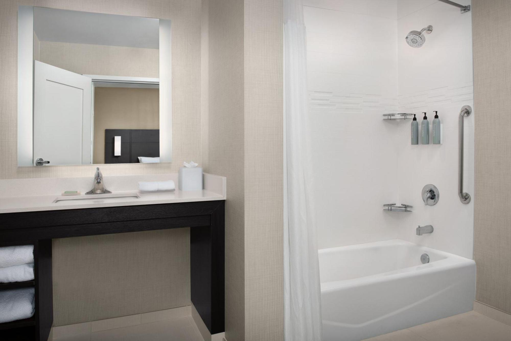 Residence Inn By Marriott Fresno קלוביס מראה חיצוני תמונה