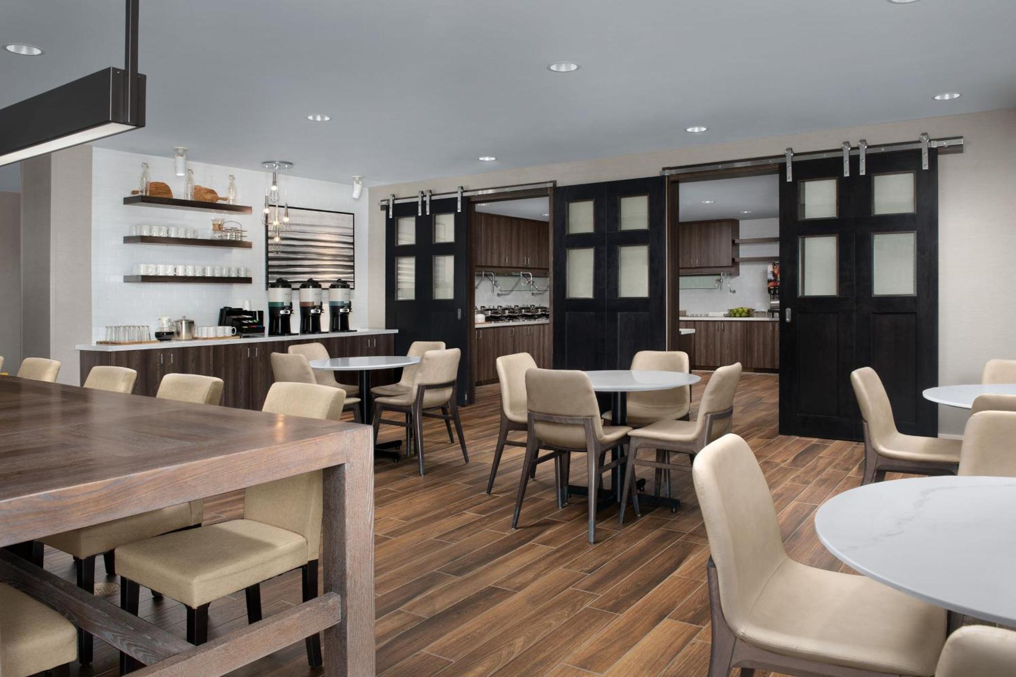 Residence Inn By Marriott Fresno קלוביס מראה חיצוני תמונה