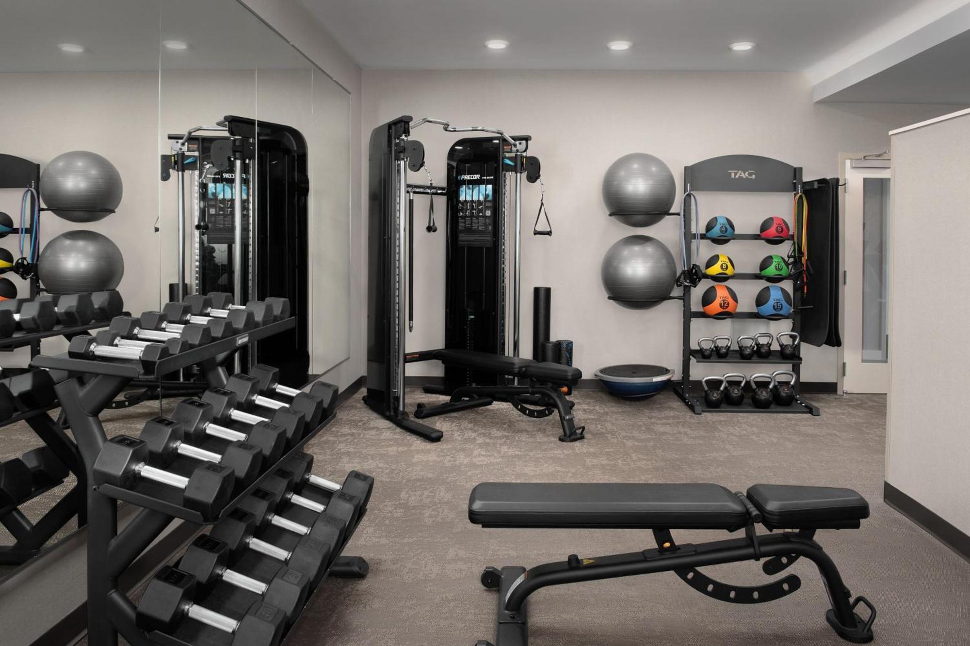 Residence Inn By Marriott Fresno קלוביס מראה חיצוני תמונה